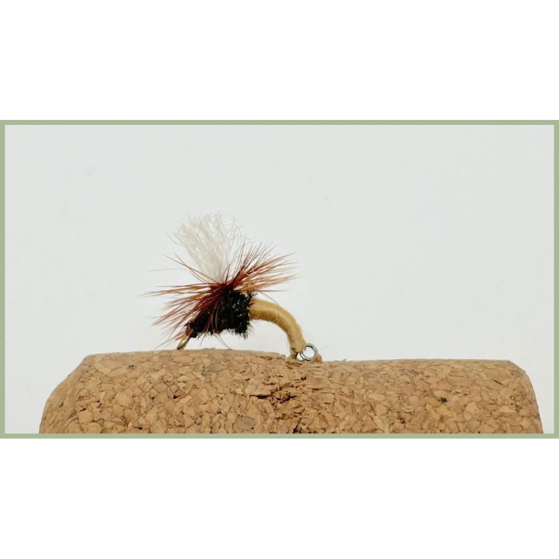 Dadat H12/14/16 Dry Fly – Classic Trout Fishing Fly, Single Hook, River Ready!