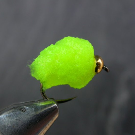 https://www.troutflies.co.uk/image/cache/catalog/1.%20A%20News%20pics/SIL/13.Chartreuse-550x550.jpg