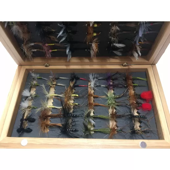 72 Traditional Pattern Dry Flies in a Wooden Traditional Box
