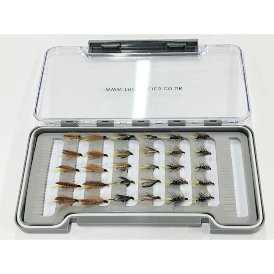 24 Barbless Wet Box Set - Kate McLaren, Dunkeld & Invictia