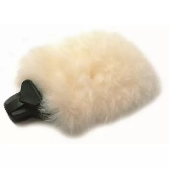 Clip on Fly Patch - Lambs Wool